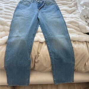 GRLFRND Women's Straight Leg Blue Jeans